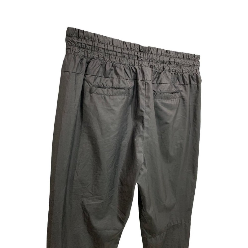 Medium Gap Fit Women's Black Joggers Windbreaker Pants Pull On Elastic Waist - Picture 6 of 7